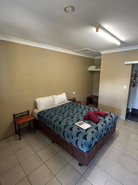 Beagle Hotel - Tourism Adelaide 2