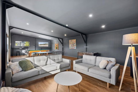 The Absolute Beach Escape For 21 - Tourism Adelaide 2