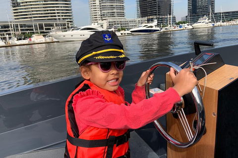 2-Hour Boat Rental In Melbourne - Tourism Adelaide 4