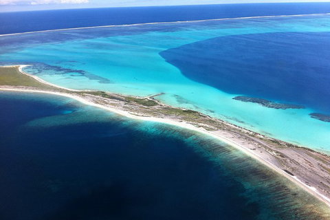 Abrolhos Islands Fixed-Wing Scenic Flight - Tourism Adelaide 1