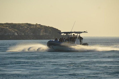 Cape Leveque, Sea Safari And Aboriginal Communities From Broome - Tourism Adelaide 0