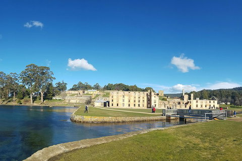 7-Day Super Value Tour Of Tasmania: Explore Tasmania's West And East Coasts - Tourism Adelaide 4