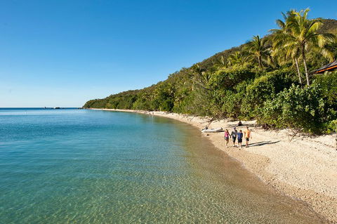 Fitzroy Island Catamaran Transfers From Cairns - Tourism Adelaide 2