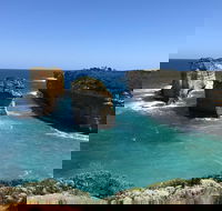 Great Ocean Road Reverse Itinerary PREMIUM Tour - Tourism Adelaide