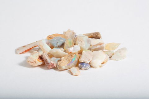 Opal Polishing Workshops In The Beautiful Blue Mountains - Tourism Adelaide 0