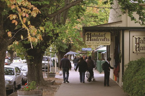 Adelaide Highlights, Hahndorf & McLaren Vale Wine Tasting And Sightseeing Tour - Tourism Adelaide 0